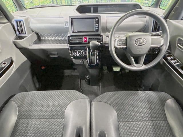 Car thumbnail 2