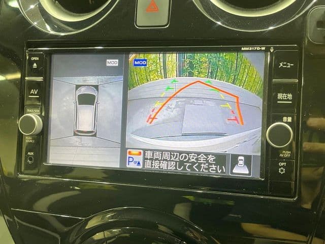 Car thumbnail 4