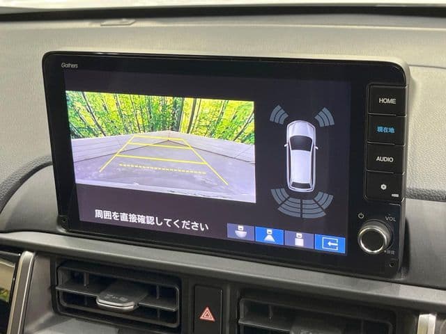 Car thumbnail 4