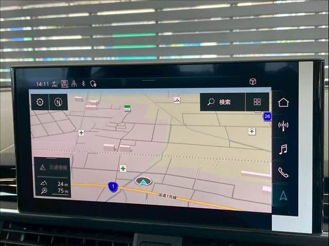 Car thumbnail 3