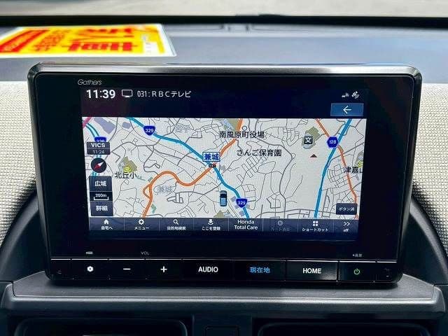 Car thumbnail 4