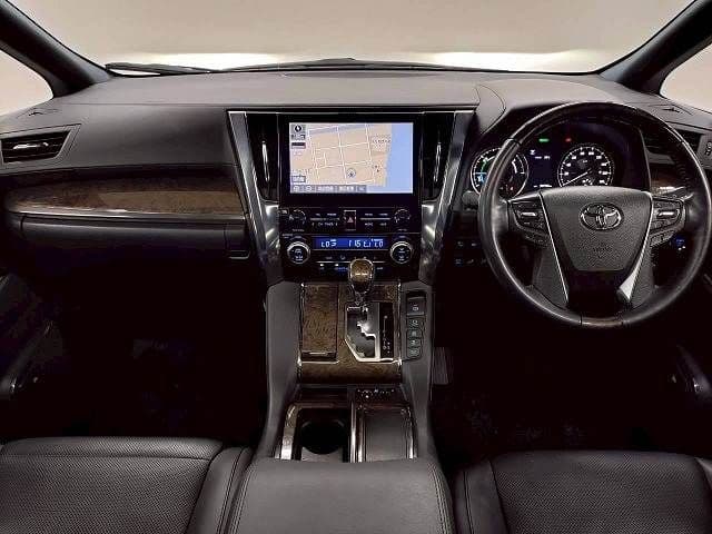 Car thumbnail 3