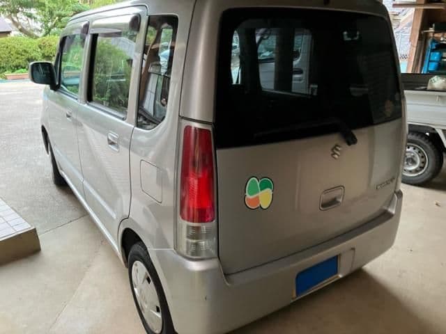 Car thumbnail 4