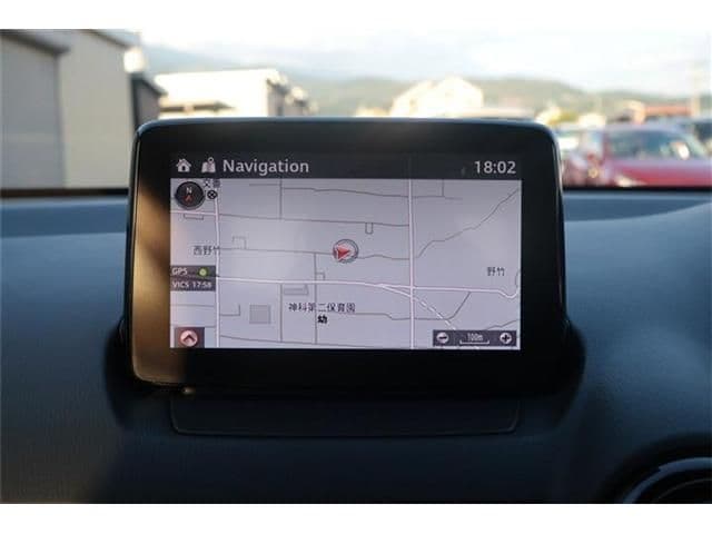 Car thumbnail 3
