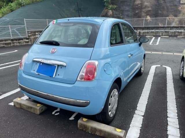 Car thumbnail 3