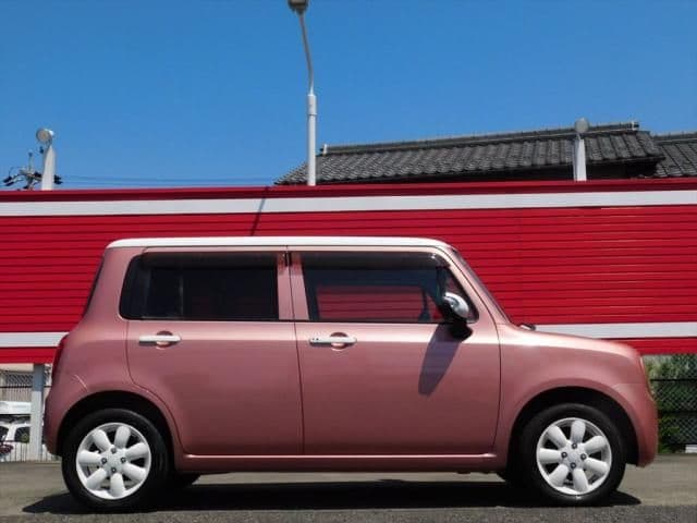 Car thumbnail 4