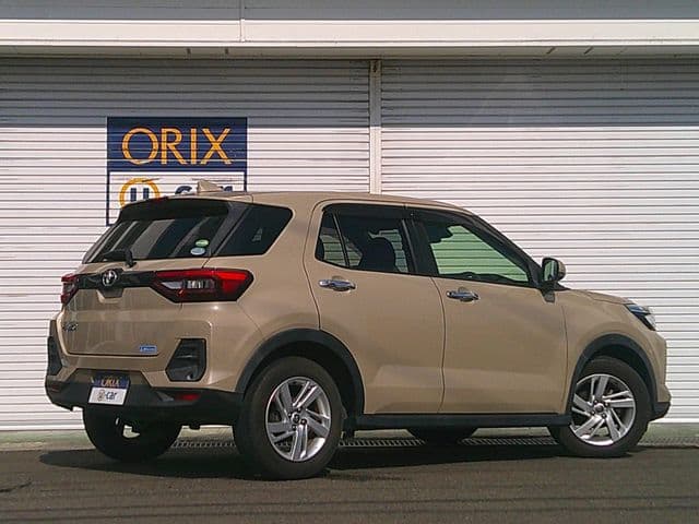 Car thumbnail 3