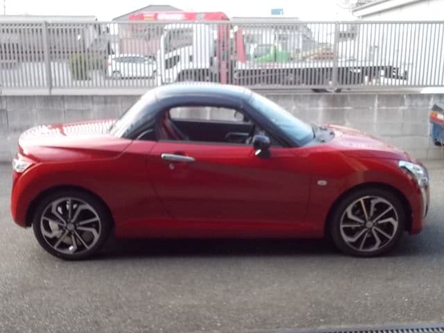 Car thumbnail 2