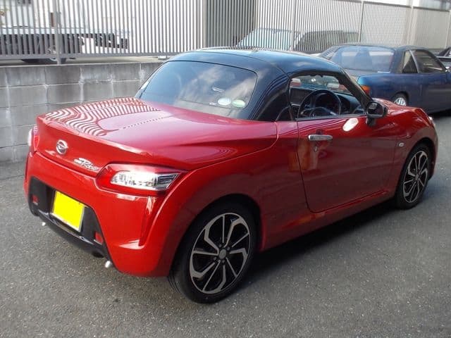 Car thumbnail 3