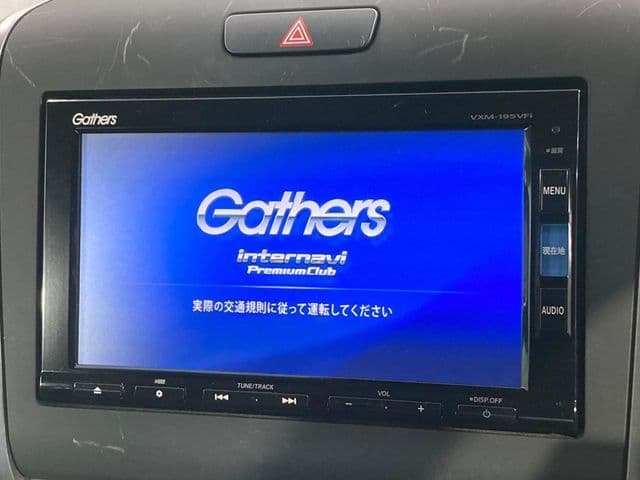 Car thumbnail 3