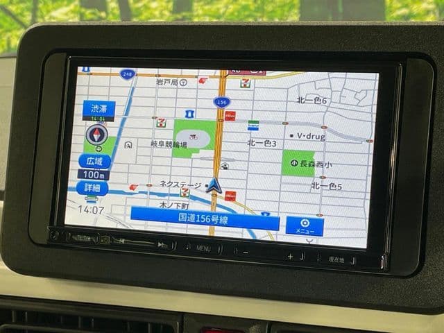 Car thumbnail 4