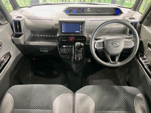 Car thumbnail 2