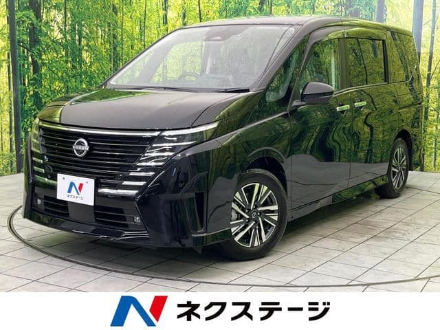 NISSAN