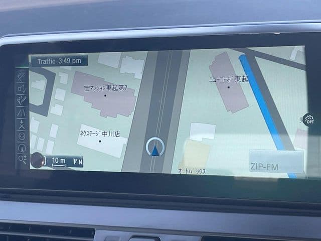 Car thumbnail 4
