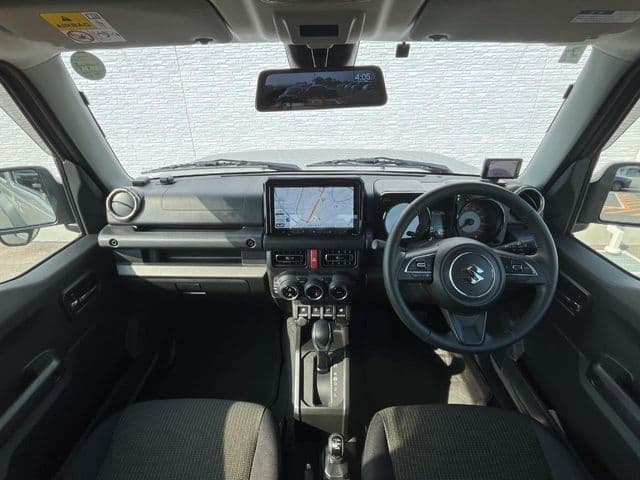 Car thumbnail 2