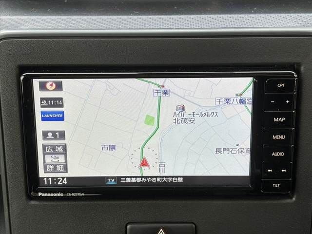 Car thumbnail 3