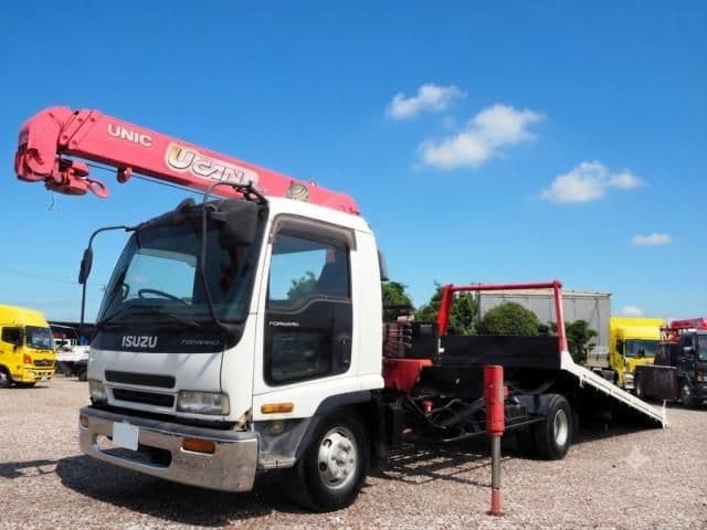 ISUZU