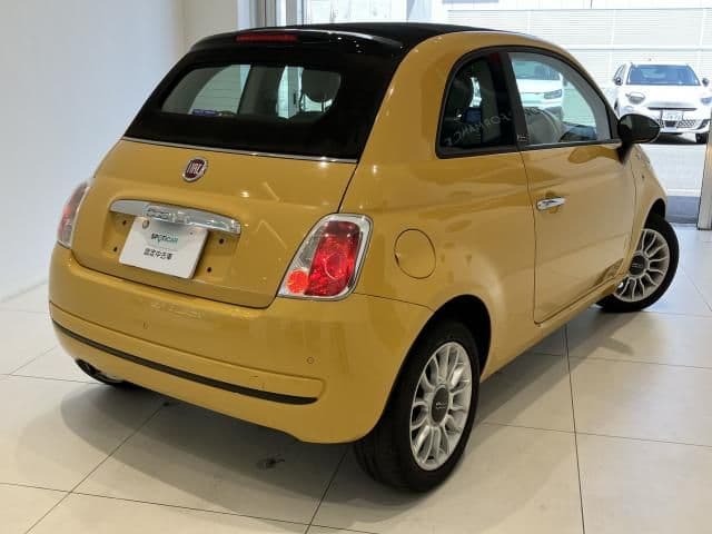 Car thumbnail 2