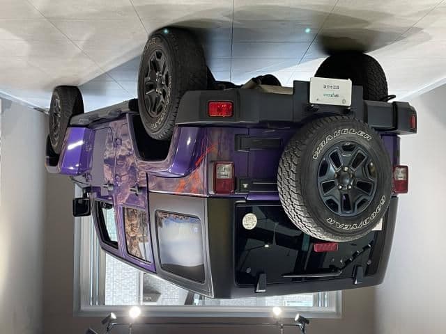 Car thumbnail 3