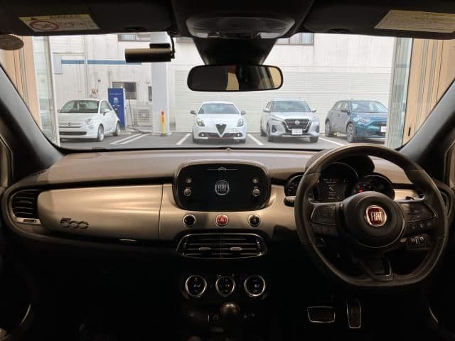 Car thumbnail 4