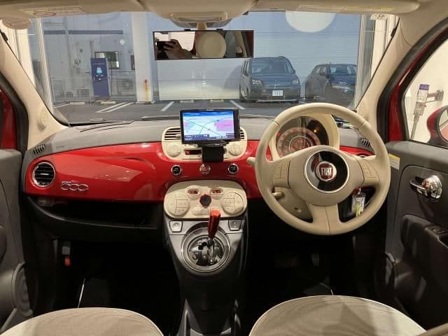 Car thumbnail 4