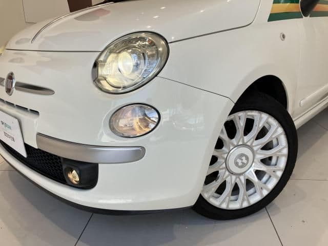 Car thumbnail 3