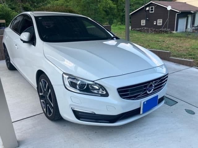 VOLVO