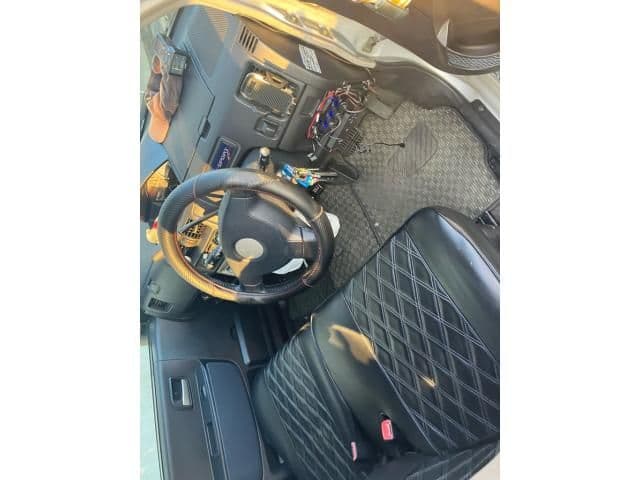 Car thumbnail 4