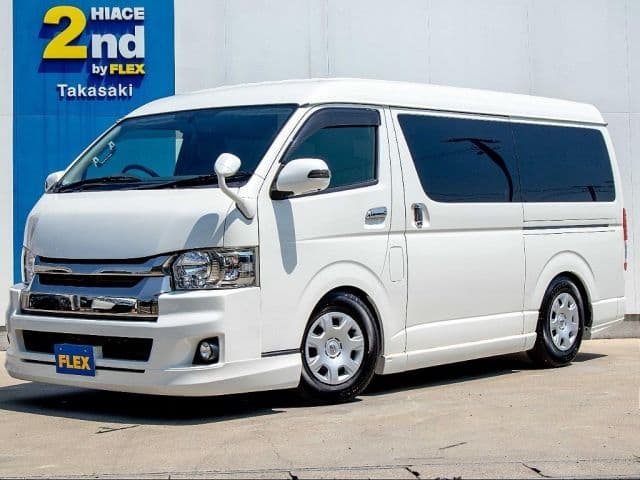 Car image 1