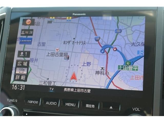 Car thumbnail 3