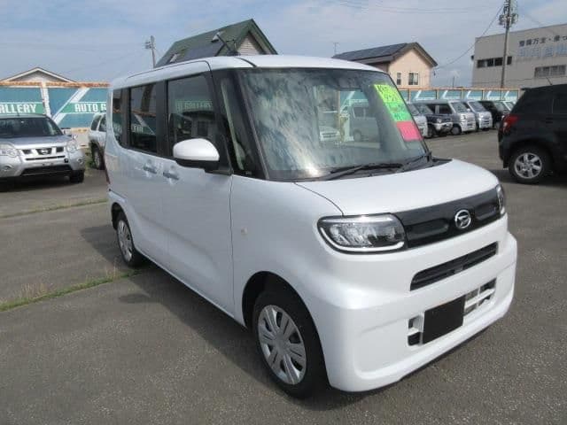 Car thumbnail 3