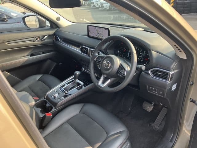Car thumbnail 2