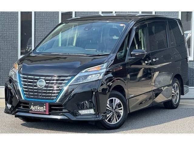 NISSAN