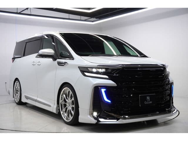 Car thumbnail 3
