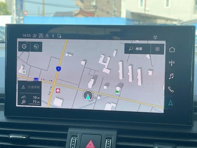 Car thumbnail 4