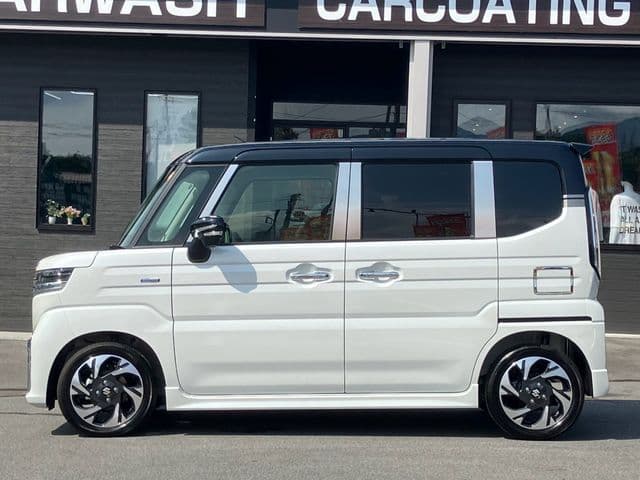 Car thumbnail 4