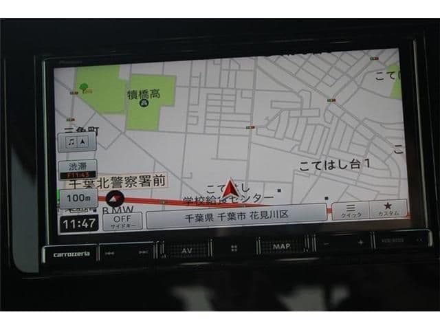 Car thumbnail 4