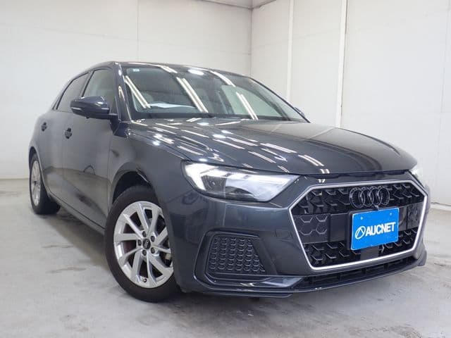 AUDI