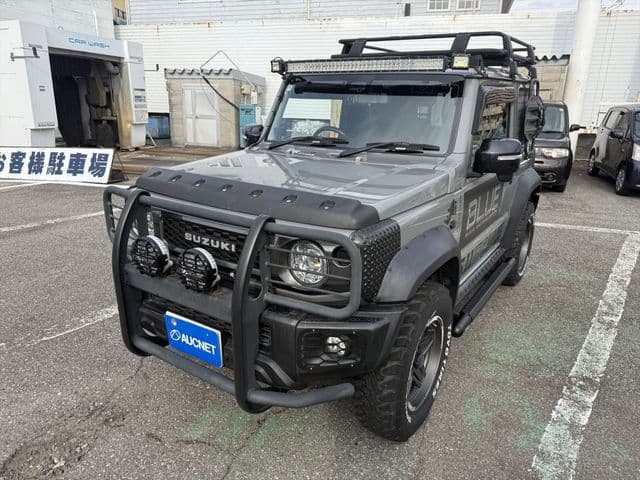 SUZUKI