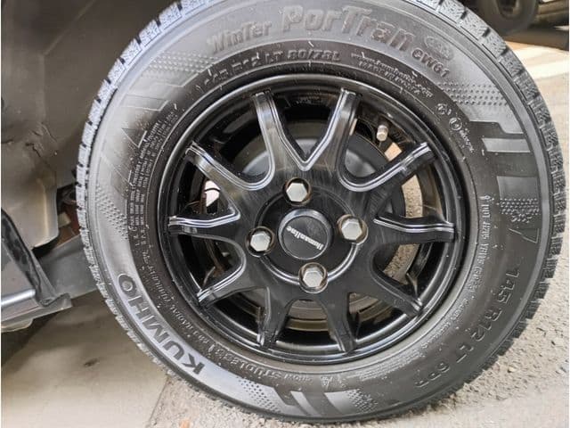Car thumbnail 4