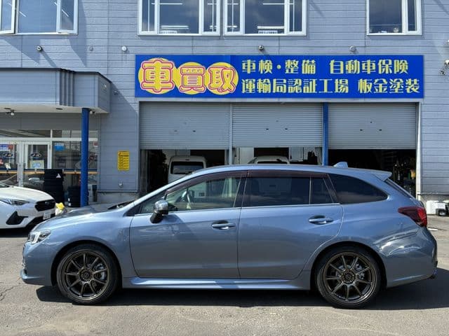Car thumbnail 2