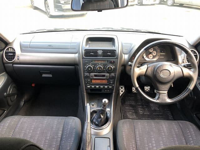 Car thumbnail 3