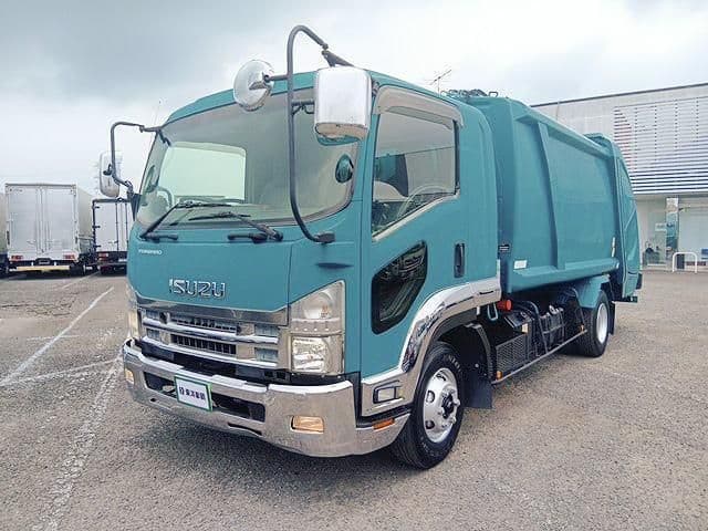 ISUZU