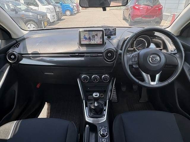 Car thumbnail 2