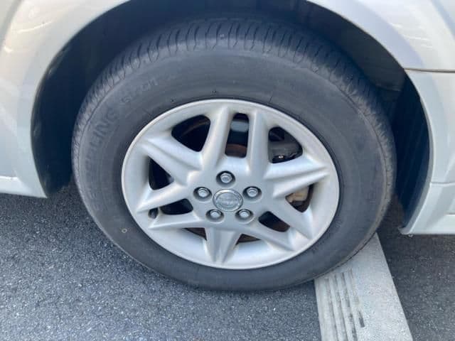 Car thumbnail 3