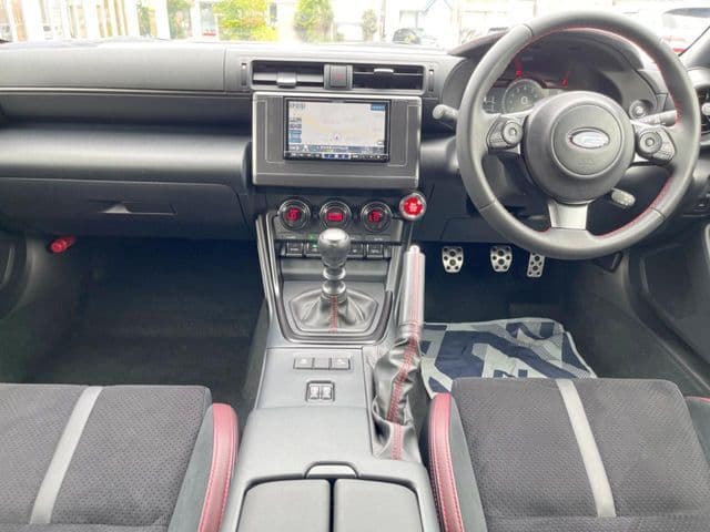 Car thumbnail 2