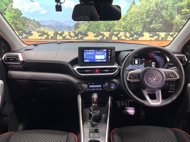 Car thumbnail 2