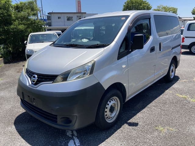 NISSAN