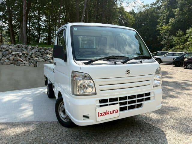 SUZUKI