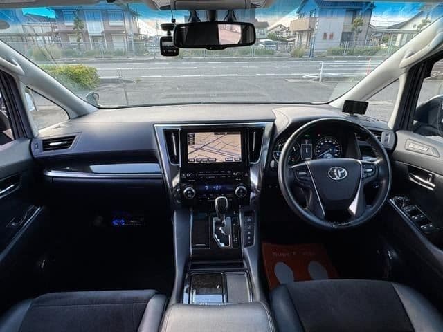 Car thumbnail 2